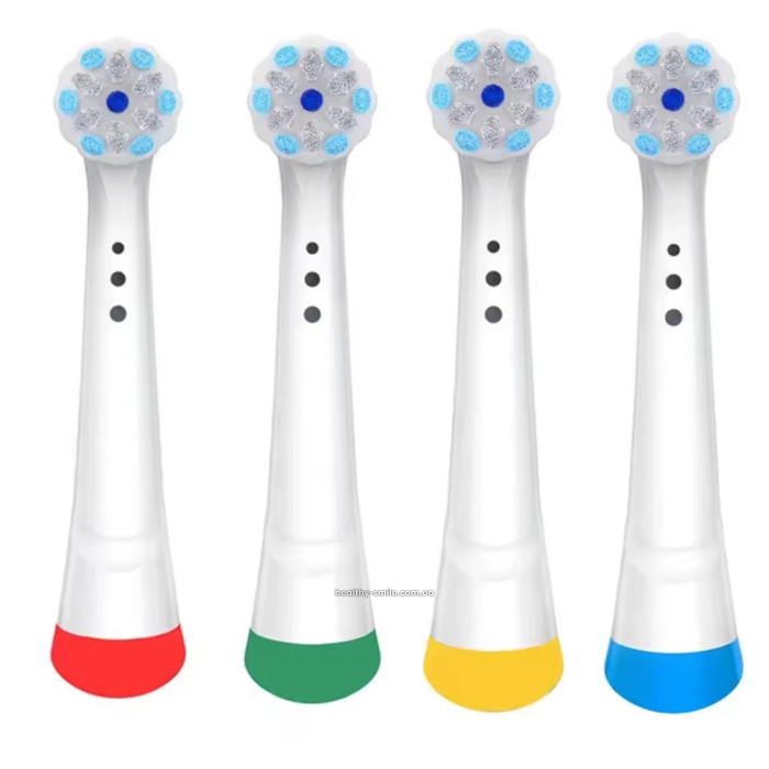 Насадки для електричної зубної щітки Oral-B iO 4 шт
